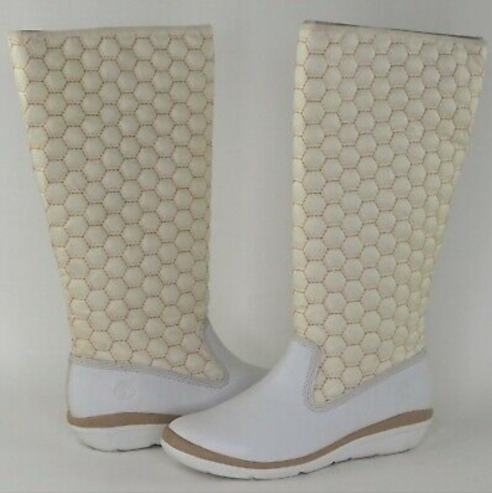 Timberland Kickadillaquilt Women’s Boots 👢 - Picture 2 of 10